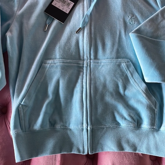 Baby Blue Juicy Couture track suit - Picture 8 of 11